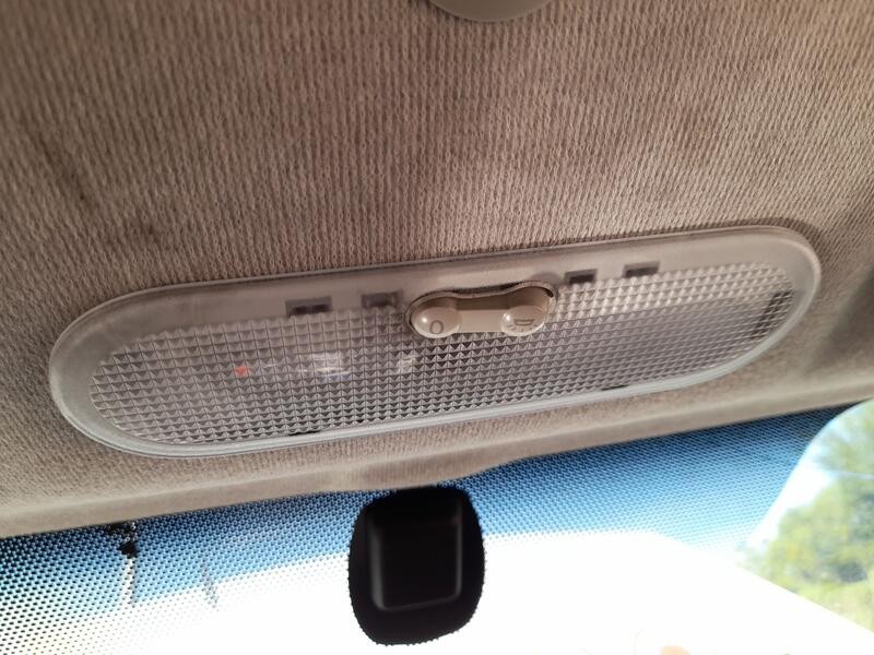 Recambio de luz interior para nissan nv250 furgoneta (x61) dci 80 referencia OEM IAM 2641000Q1C  