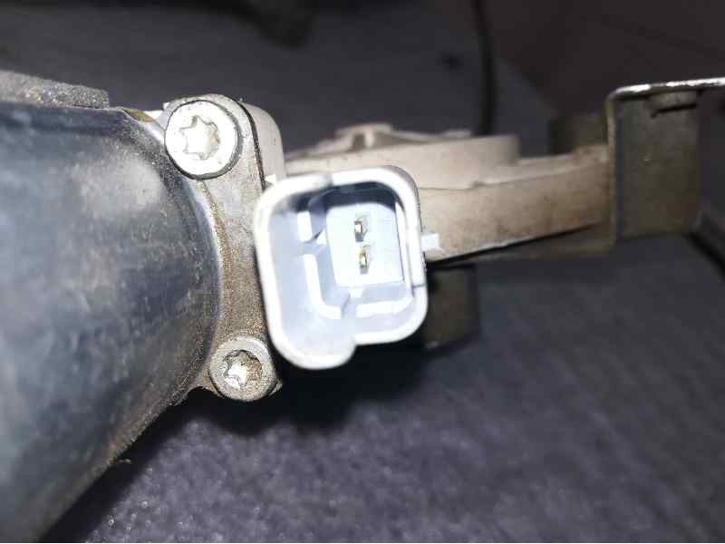 Recambio de elevalunas delantero derecho para nissan micra (k12e) acenta referencia OEM IAM SIN REF 2 PINS 