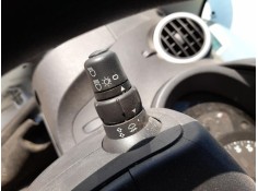 MANDO LUCES Y LIMPIA 2554000Q1B 2554000Q1B LUCES 2526000Q1J LIMPIA 