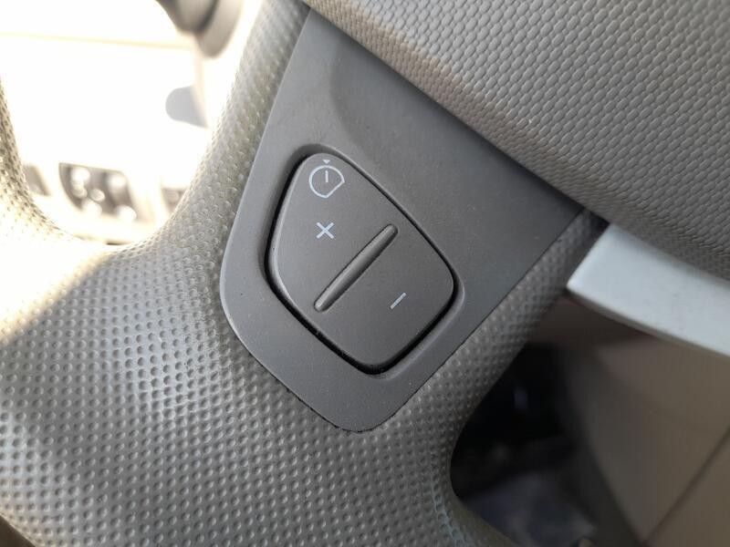 Recambio de volante para renault zoe (bfm_) zoe referencia OEM IAM   