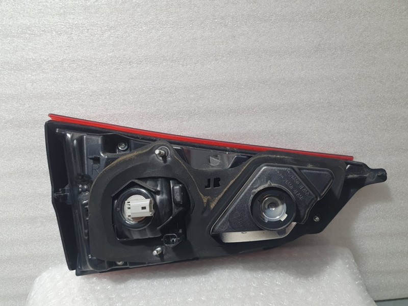 Recambio de piloto trasero derecho para nissan qashqai (j11) acenta referencia OEM IAM 265504EA5A  INTERIOR