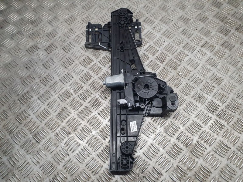 Recambio de elevalunas trasero izquierdo para peugeot 2008 (p1) active referencia OEM IAM 9830003080  6 PINES