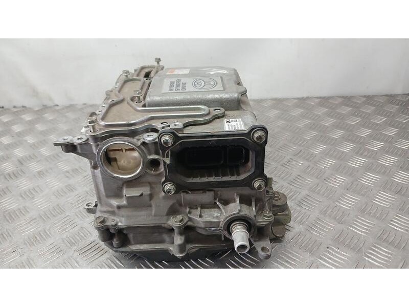 Recambio de convertidor para toyota yaris (_p13_) 1.5 hybrid (nhp130_) referencia OEM IAM G920052031  