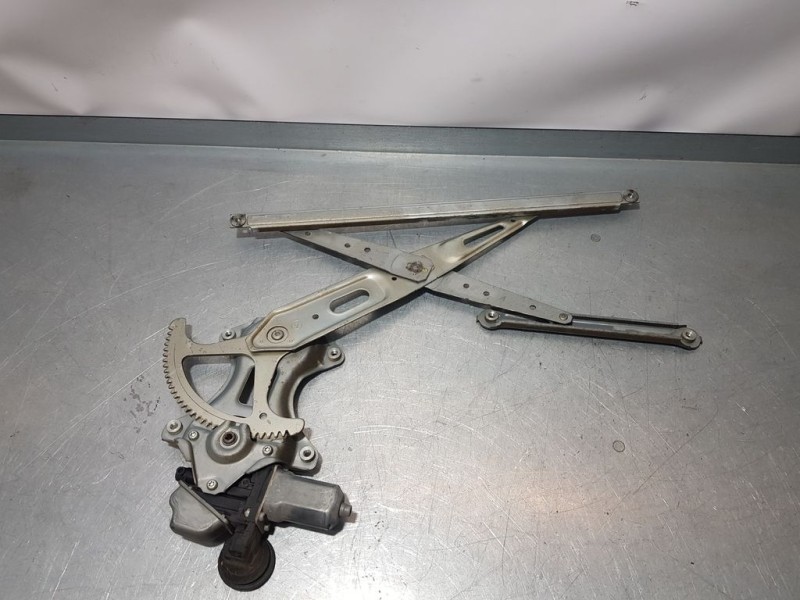 Recambio de elevalunas trasero derecho para toyota prius (nhw30) plug-in hybrid executive referencia OEM IAM   ELECTRICO 7 PINS