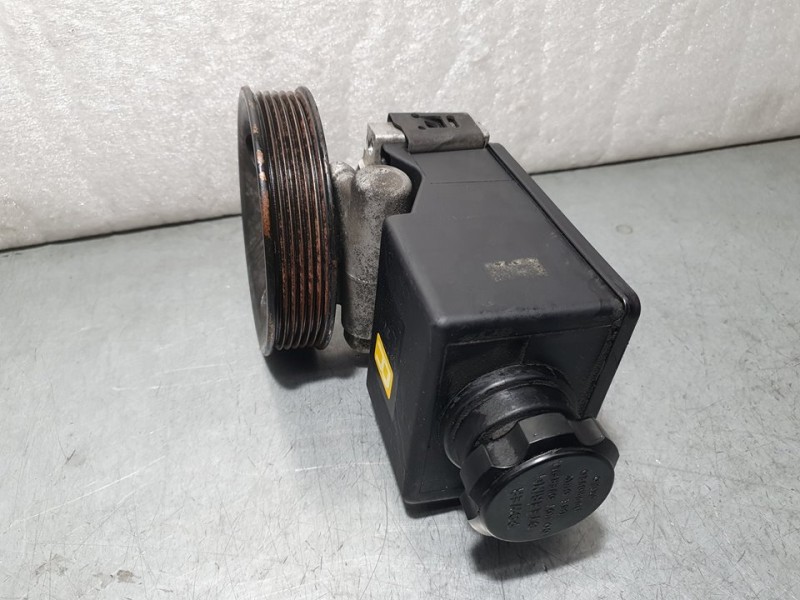 Recambio de bomba direccion para ssangyong rexton rx 270 plus / 270 xdi plus referencia OEM IAM   