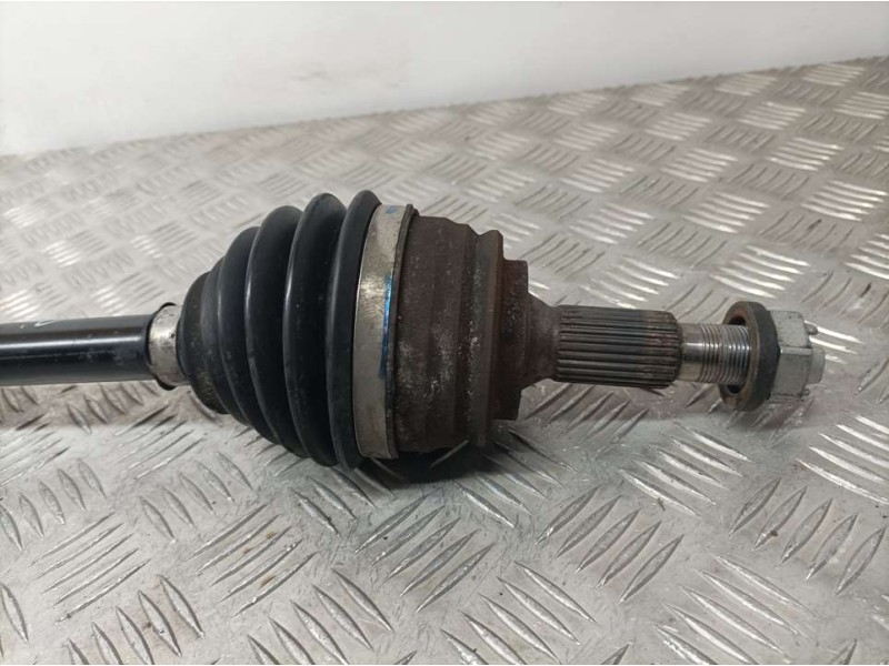 Recambio de transmision delantera derecha para peugeot 308 active bussines referencia OEM IAM 9810710780  