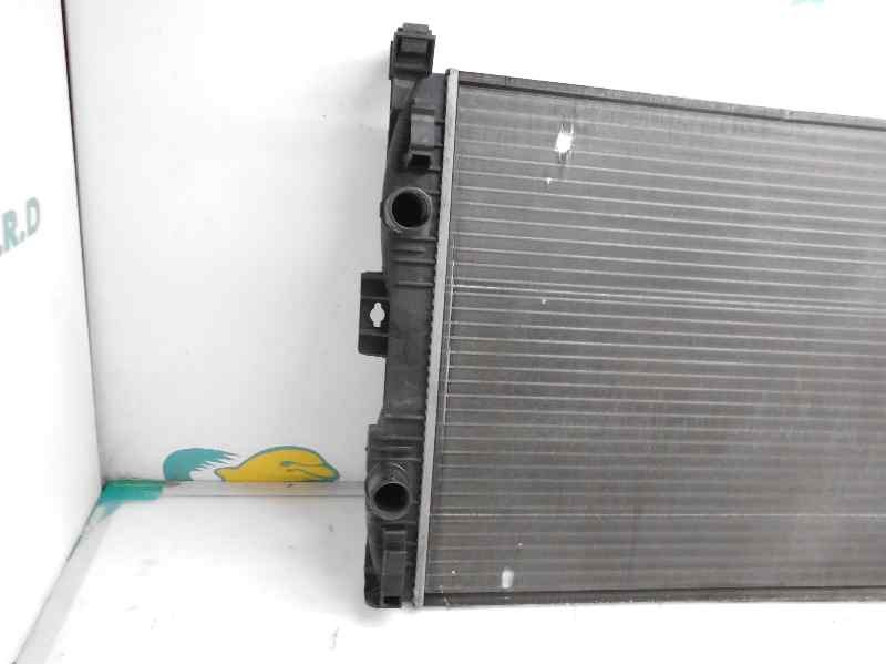 Recambio de radiador agua para renault megane ii coupe/cabrio confort dynamique referencia OEM IAM 8200115541  VALEO 1 PATA ROTA