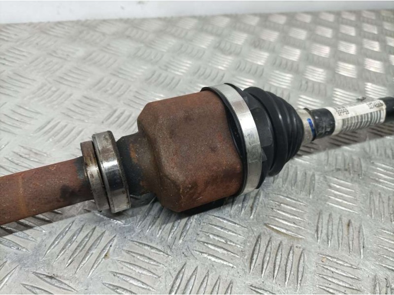 Recambio de transmision delantera derecha para peugeot 308 active bussines referencia OEM IAM 9810710780  