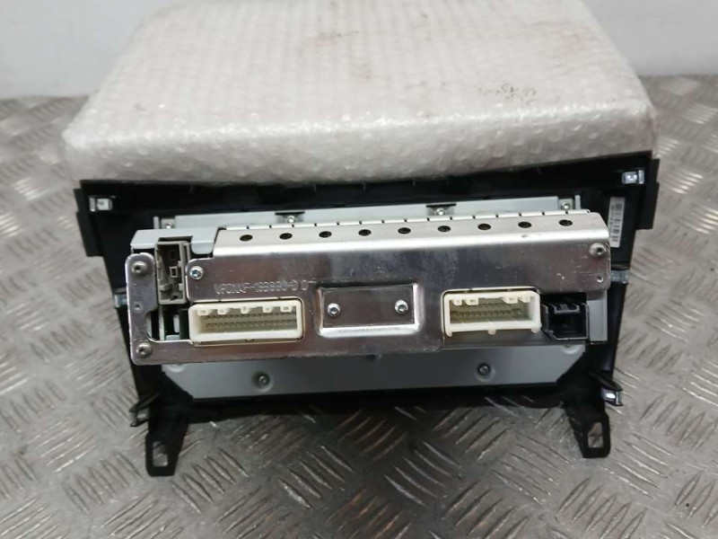 Recambio de sistema audio / radio cd para nissan qashqai (j11) acenta referencia OEM IAM 281854CA0A G16P32 VISTEON
