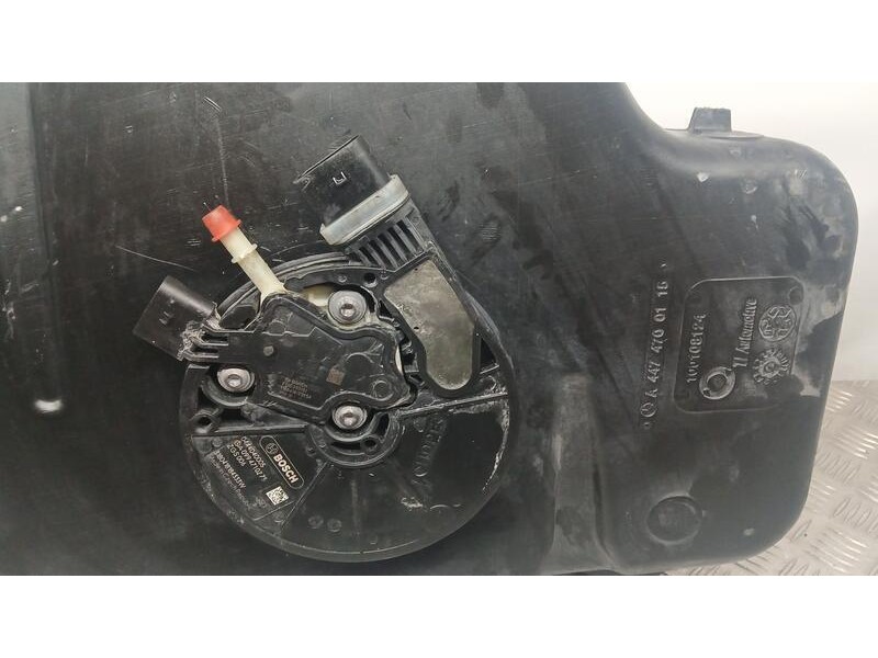 Recambio de deposito adblue para mercedes-benz vito tourer (w447) 114 cdi / 114 bluetec (447.701, 447.703, 447.705) referencia O