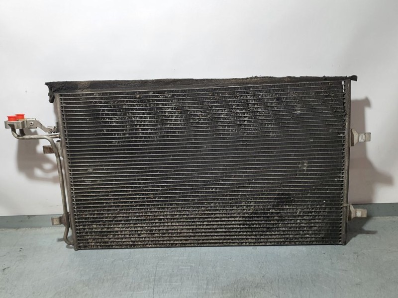 Recambio de condensador / radiador aire acondicionado para volvo v50 familiar 2.0 kinetic referencia OEM IAM 31418514  