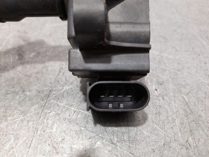 Recambio de bobina encendido para nissan qashqai (j11) visia referencia OEM IAM 224332935R A2829060000 DC