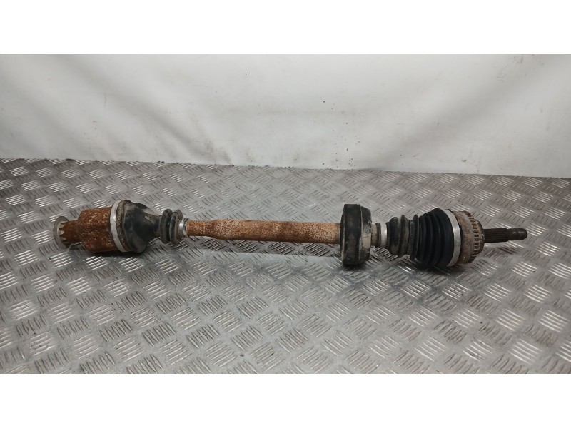 Recambio de transmision delantera derecha para renault megane i (ba0/1_) 1.4 16v (ba0d, ba1h, ba0w, ba10) referencia OEM IAM 770