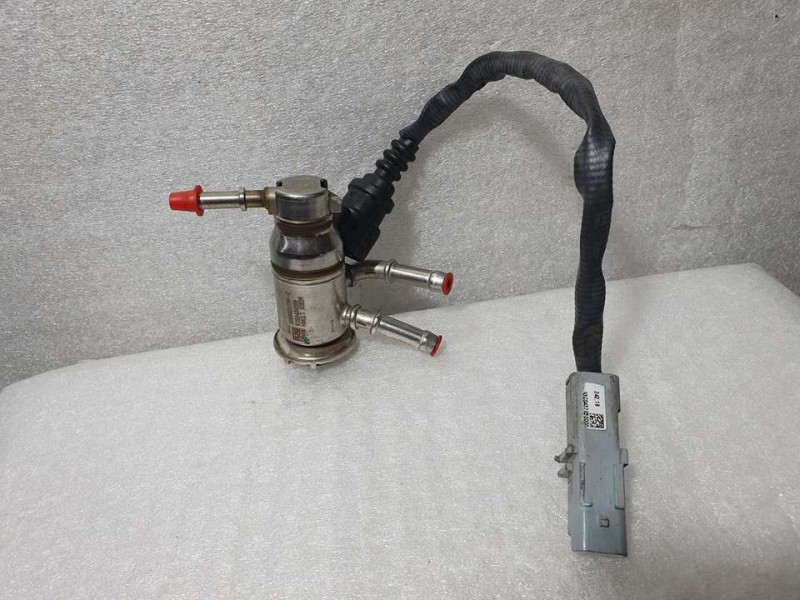 Recambio de inyector adblue para renault clio v intens referencia OEM IAM 208995377R K269404399 