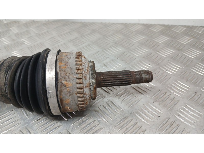 Recambio de transmision delantera derecha para renault megane i (ba0/1_) 1.4 16v (ba0d, ba1h, ba0w, ba10) referencia OEM IAM 770