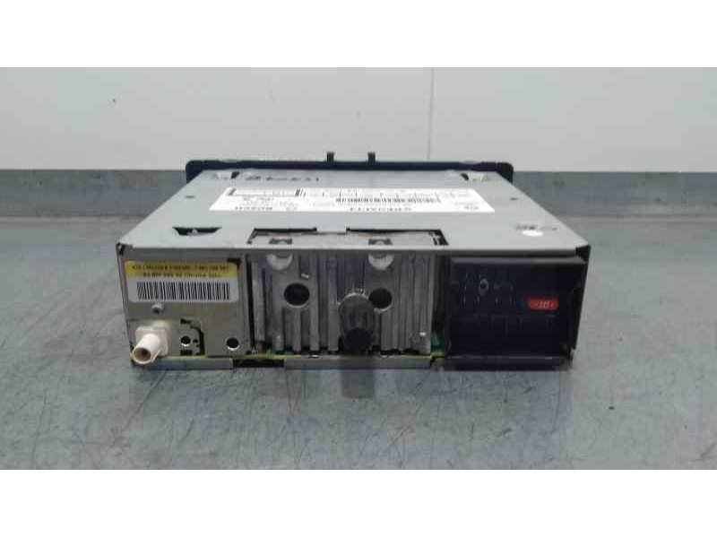 Recambio de sistema audio / radio cd para renault megane iii coupe color edition referencia OEM IAM 281150743R  BOSCH
