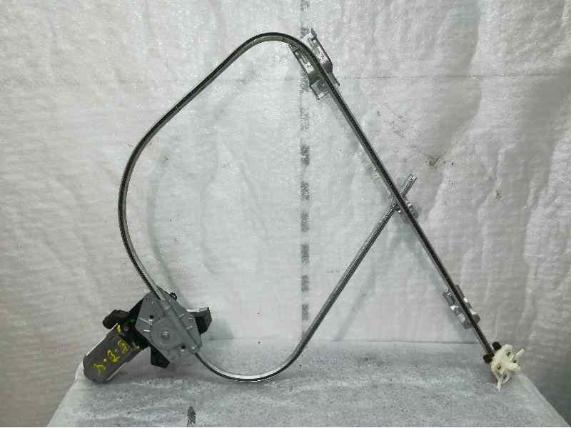 Recambio de elevalunas delantero derecho para renault clio i phase iii 1.2 campus referencia OEM IAM SIN REF. 2 PINS ELECTRICO 