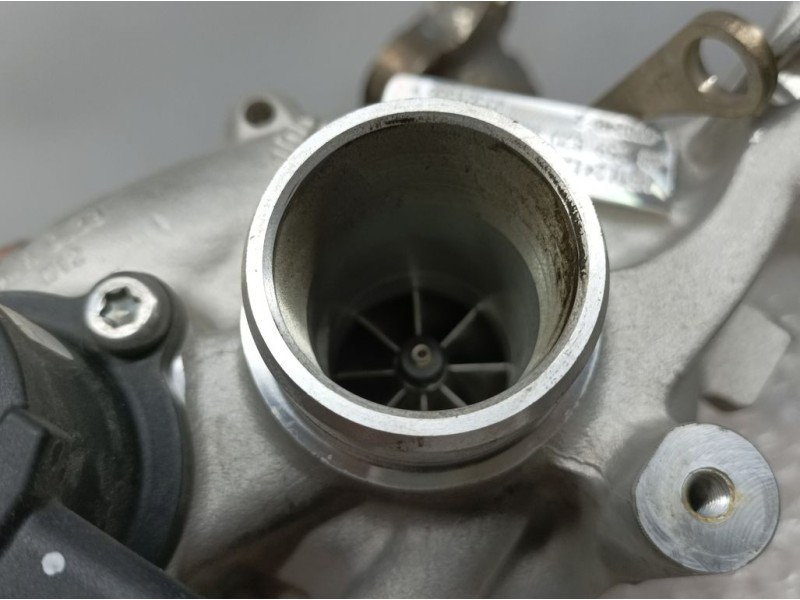 Recambio de turbocompresor para peugeot 208 1.2 12v e-thp / puretech referencia OEM IAM 9825982080 8702482 GARRETT
