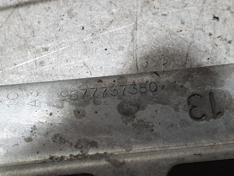 Recambio de elevalunas trasero izquierdo para peugeot 308 allure referencia OEM IAM 9677737380  ELECTRICO