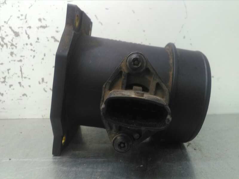 Recambio de caudalimetro para nissan terrano/terrano.ii (r20) aventura referencia OEM IAM 0281002596 226807F406 