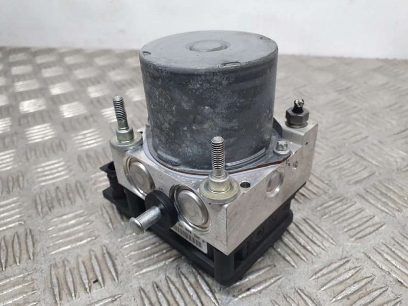 Recambio de abs para fiat punto berlina (188) 1.2 16v dynamic referencia OEM IAM 46836768 0265231331 BOSCH