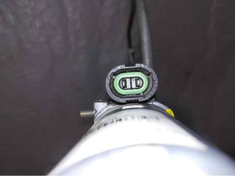 Recambio de elevalunas delantero derecho para renault clio i phase iii 1.2 campus referencia OEM IAM SIN REF. 2 PINS ELECTRICO 