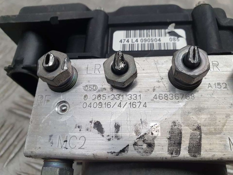 Recambio de abs para fiat punto berlina (188) 1.2 16v dynamic referencia OEM IAM 46836768 0265231331 BOSCH