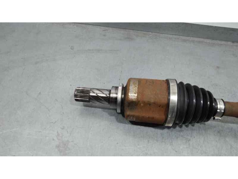 Recambio de transmision delantera izquierda para renault megane iii coupe color edition referencia OEM IAM 391016204R  