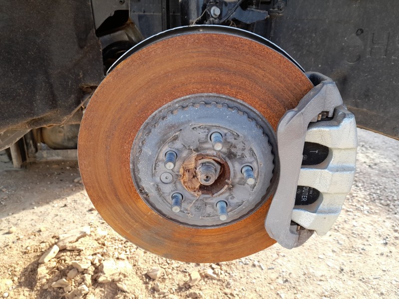 Recambio de mangueta delantera derecha para land rover range rover evoque (l551) 2.0 d150 mhev 4x4 referencia OEM IAM LR178182  