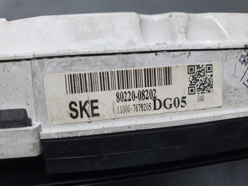 Recambio de cuadro instrumentos para ssangyong rexton rx 270 plus / 270 xdi plus referencia OEM IAM 8022008202 11000767820S 