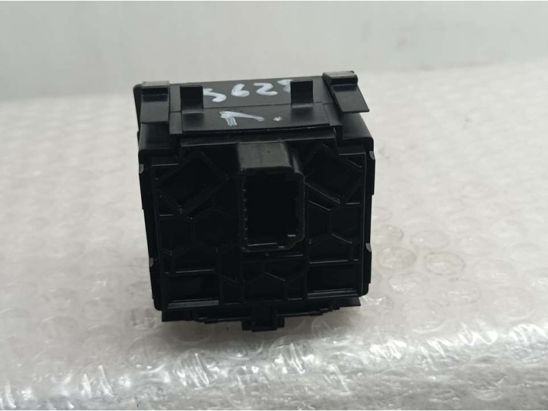 Recambio de interruptor para renault megane iv berlina 5p zen referencia OEM IAM 251902972R 170302 REGULACION ALTURA FAROS