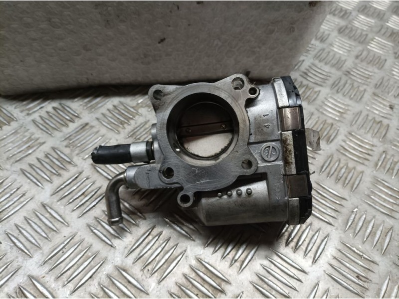 Recambio de caja mariposa para kia rio (yb) 1.2 cat referencia OEM IAM 35150004200 9045020008 KEFICO