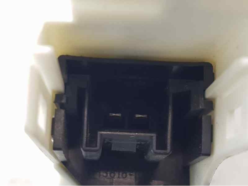 Recambio de motor elevalunas trasero derecho para audi a1 sportback (8xf) attracted referencia OEM IAM   2 PINS