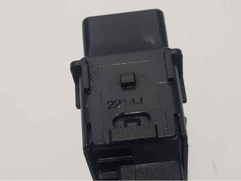 Recambio de modulo electronico para renault koleos dynamique referencia OEM IAM 2214J  BOTON CONTROL VELOCIDAD