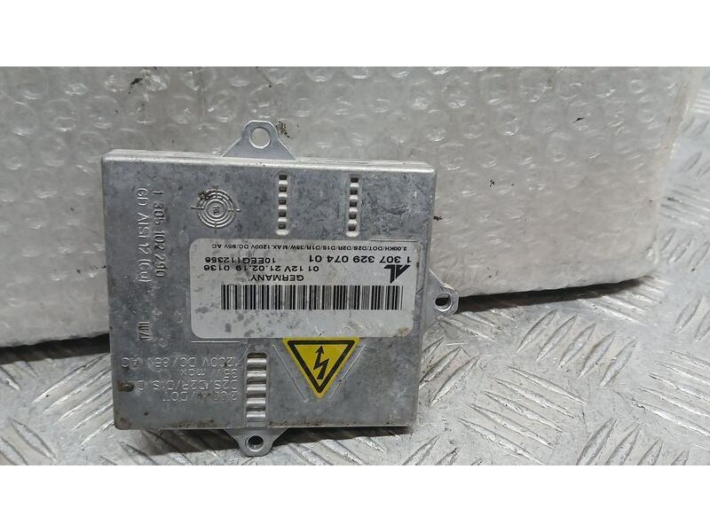 Recambio de centralita faros xenon para land rover range rover (lm) vogue referencia OEM IAM 130732907401 AL 