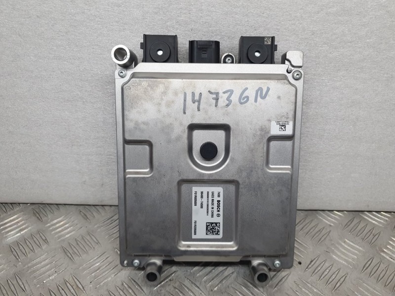 Recambio de modulo electronico para suzuki swift (az) sport hibrid referencia OEM IAM 9646074S00 F01R005009 