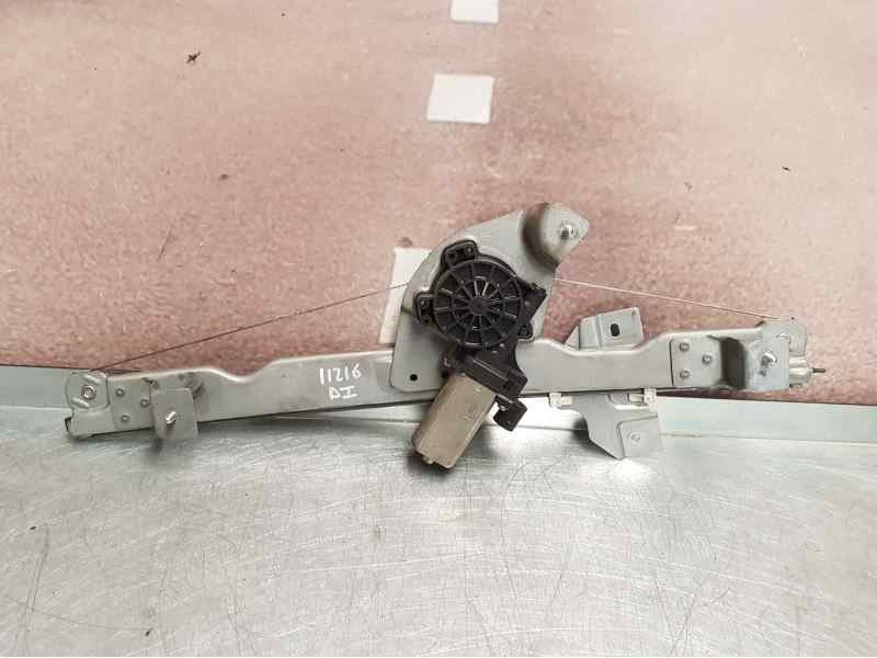Recambio de elevalunas delantero izquierdo para dacia sandero stepway referencia OEM IAM  2 PINS ELECTRICO