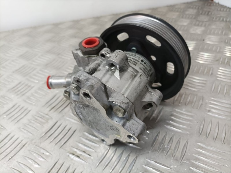 Recambio de bomba direccion para audi a4 berlina (8e) 2.0 tdi 16v (103kw) referencia OEM IAM 8E0145155N 7690955121 ZF