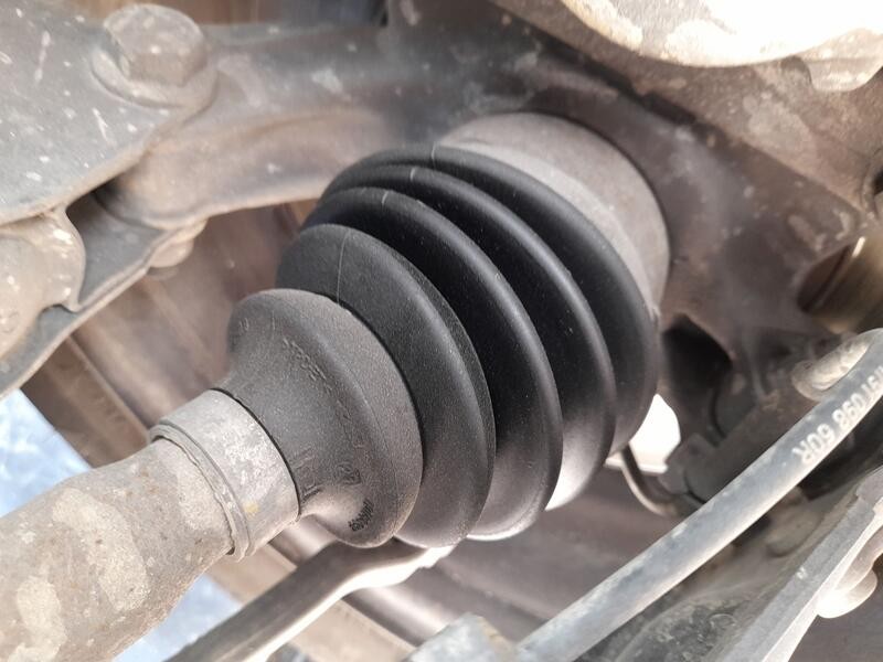 Recambio de transmision delantera izquierda para nissan nv250 furgoneta (x61) dci 80 referencia OEM IAM 391017833R  