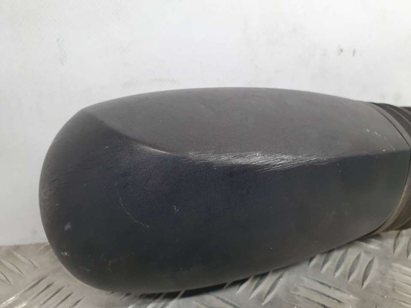 Recambio de retrovisor derecho para fiat punto berlina (188) 1.2 16v dynamic referencia OEM IAM 0735380179  C MANDO TOCADO