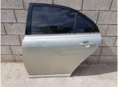 Recambio de puerta trasera izquierda para toyota avensis berlina (t25) 2.0 executive sedán (4-ptas.) referencia OEM IAM   TOCADA
