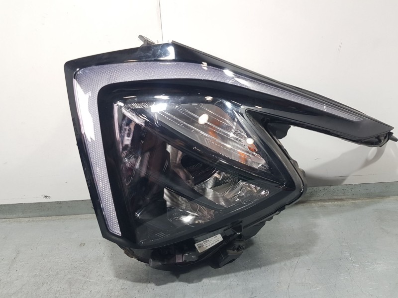 Recambio de faro izquierdo para kia sportage v (nq5) 1.6 crdi mhev referencia OEM IAM 92101R2000  