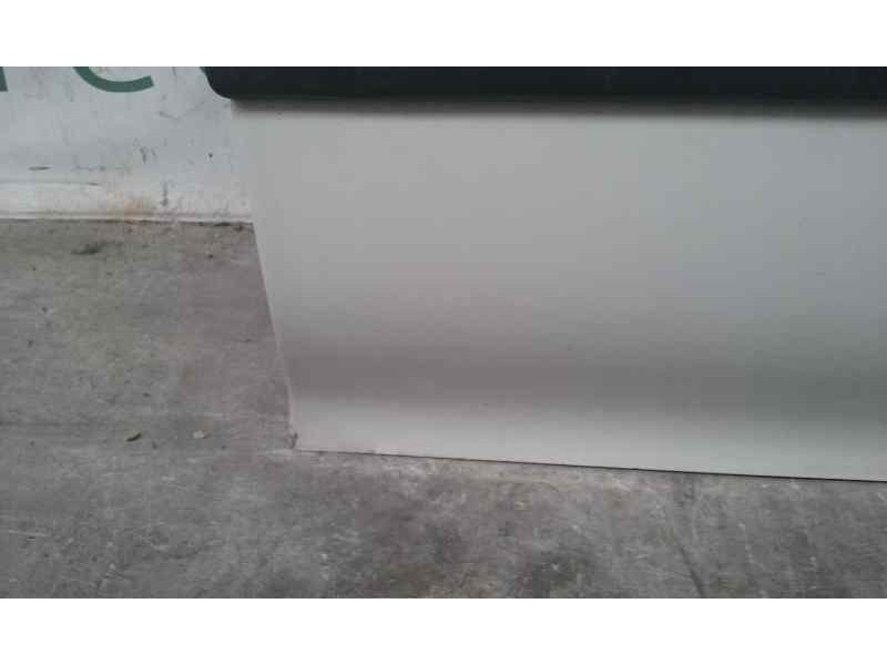 Recambio de puerta delantera derecha para mg serie 600 (rh) 620 sdi referencia OEM IAM   ROZADO