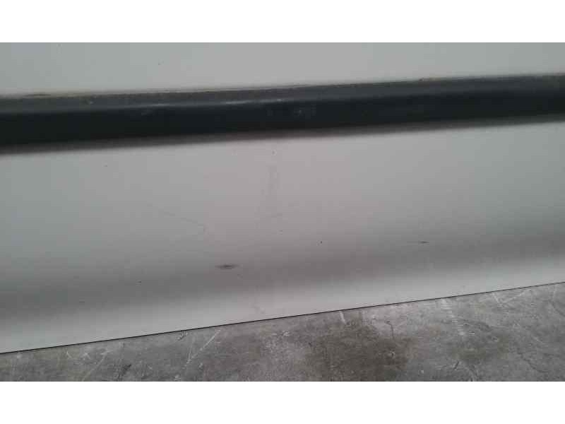 Recambio de puerta delantera derecha para mg serie 600 (rh) 620 sdi referencia OEM IAM   ROZADO