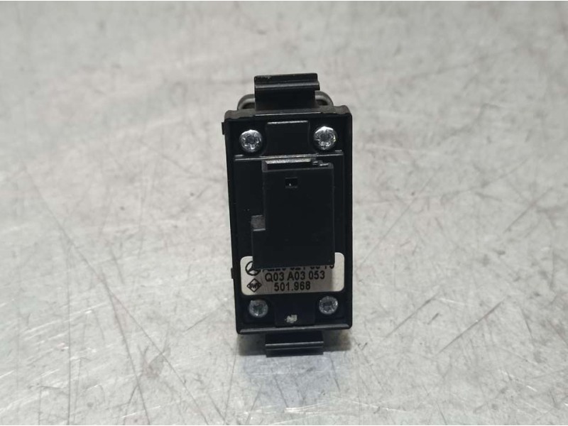 Recambio de mando elevalunas trasero derecho para mercedes-benz clase s (w220) berlina 500 (220.075) referencia OEM IAM A2208213