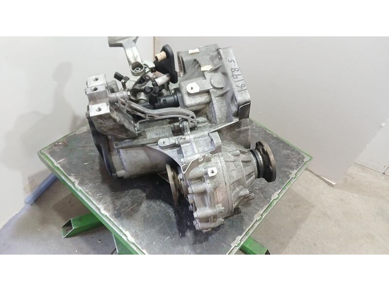 Recambio de caja cambios para audi a3 (8p) atraccion referencia OEM IAM JCR 5 VELOCIDADES 20087 