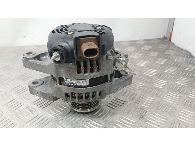 Recambio de alternador para toyota aygo x play referencia OEM IAM 270600Q160 DENSO 1042109821