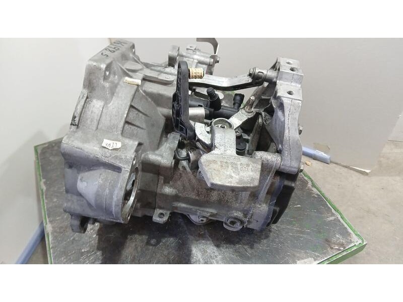 Recambio de caja cambios para audi a3 (8p) atraccion referencia OEM IAM JCR 5 VELOCIDADES 20087 