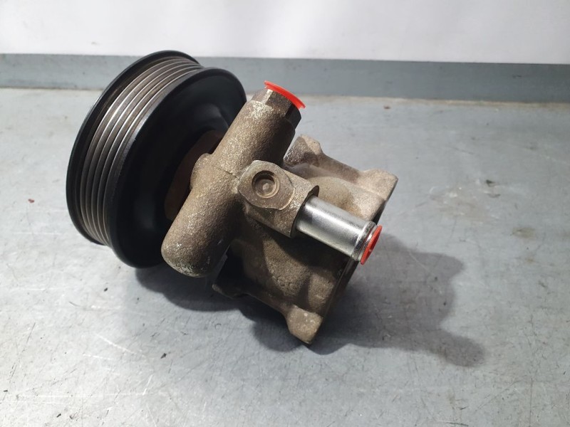 Recambio de bomba direccion para seat ibiza (6k1) select referencia OEM IAM 030145157 26046395WB DELPHI