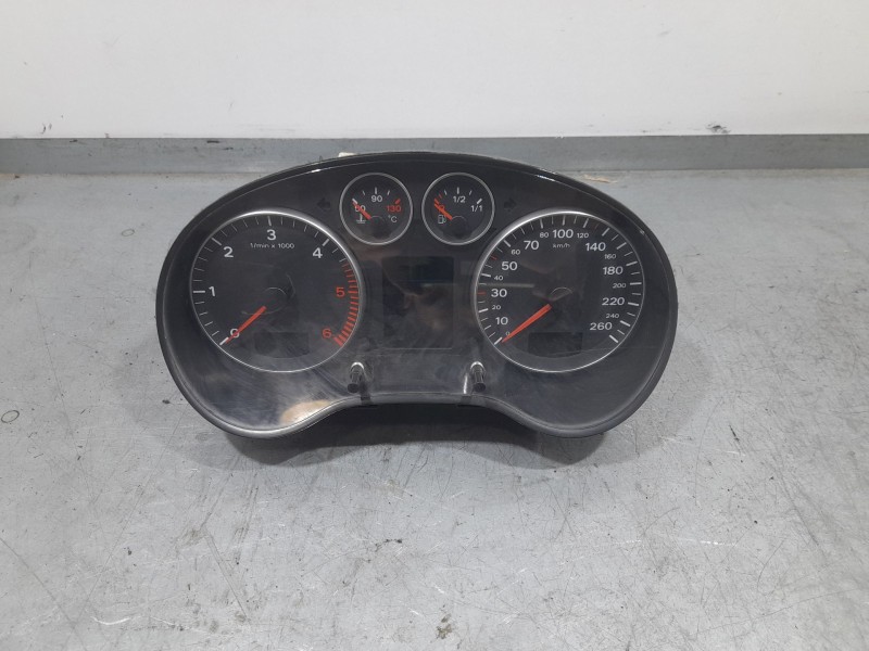 Recambio de cuadro instrumentos para audi a3 (8p) atraccion referencia OEM IAM 8P0920931E SIEMENS D0H2000106401214